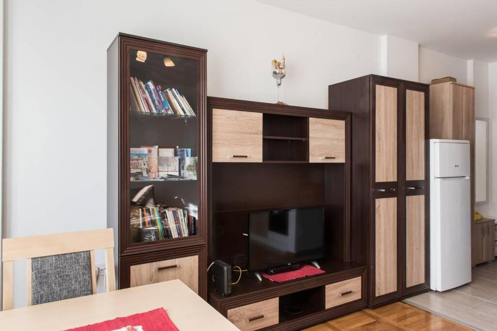 Apartman Bulevar نوفي ساد المظهر الخارجي الصورة